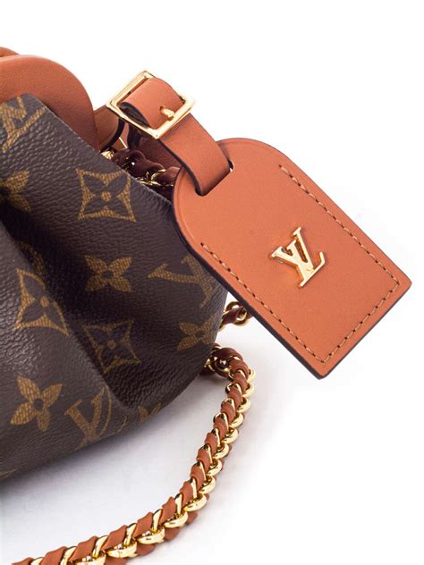 LOUIS VUITTON Reverse Monogram Boursicot EW